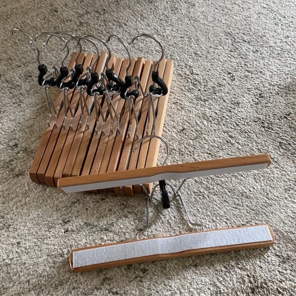 Wooden Pant Hangers-set of 8 - Picture 2 of 3